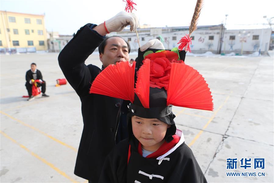 （社會(huì)）（2）甘肅武威：非遺“攻鼓子”進(jìn)校園