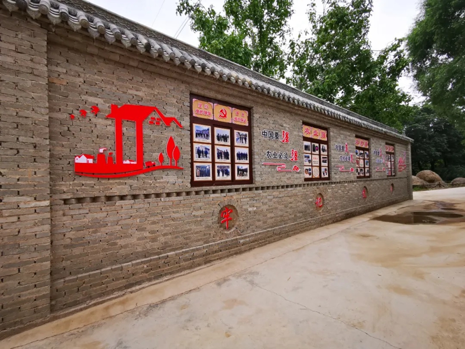 【天水日?qǐng)?bào)社公益廣告扶貧】西山村:致富產(chǎn)業(yè)旺 增收有保障