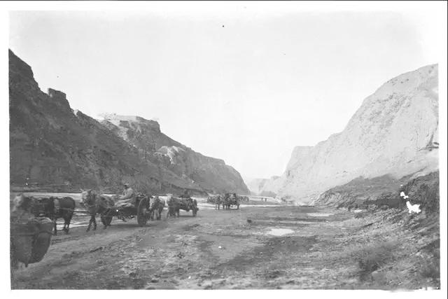 1926年，美國(guó)人拍攝的六盤(pán)山