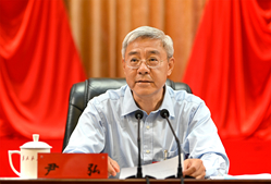 尹弘在學(xué)習(xí)習(xí)近平總書(shū)記“七一”重要講話精神專題讀書(shū)班上強(qiáng)調(diào) 不斷把學(xué)習(xí)貫徹“七一”重要講話精神引向深入 開(kāi)創(chuàng)甘肅全面建設(shè)社會(huì)主義現(xiàn)代化事業(yè)新局面 任振鶴歐陽(yáng)堅(jiān)孫偉等出席