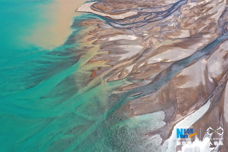 【“飛閱”中國】驚艷！昌馬湖畔：河流繪大地“扇面”