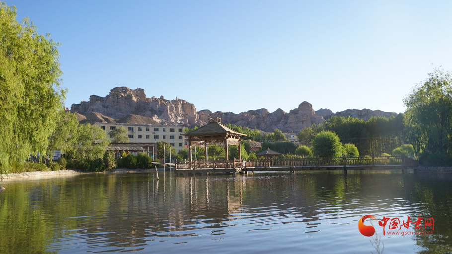 【小康圓夢·看甘肅】肅南：鄉(xiāng)村旅游托起百姓富?！敖痫埻搿?>
        </a><em>【小康圓夢·看甘肅】肅南：鄉(xiāng)村旅游托起百姓富?！敖痫埻搿?/em></li>
    <li><a  target=