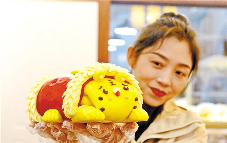 小老虎花餑餑，你舍得吃嗎？