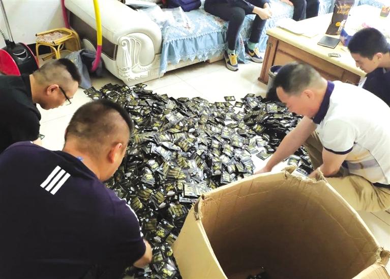 “減肥咖啡”竟含違禁藥 蘭州警方破獲特大網(wǎng)絡(luò)生產(chǎn)、銷售有毒、有害食品案